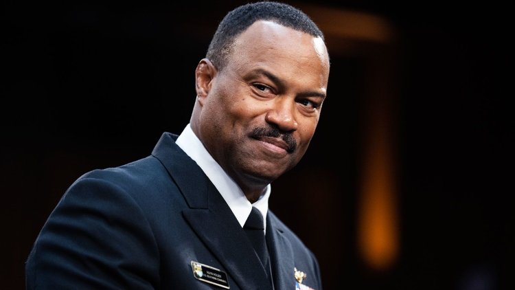 ABD'de, amiralin istifasının perde arkası tartışılıyor