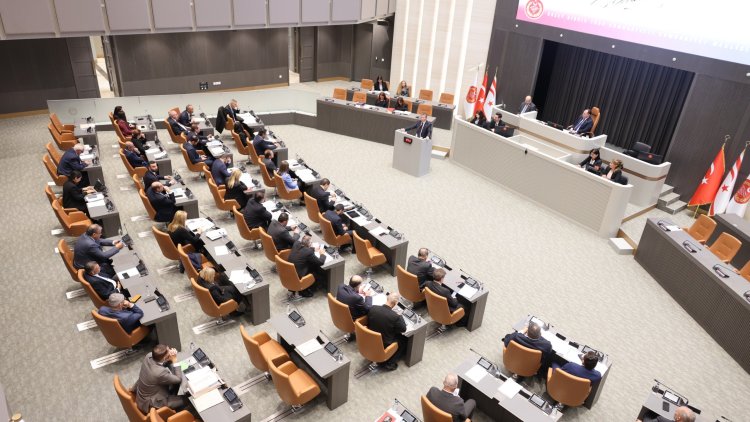 Meclis Genel Kurulu 14 saattir devam ediyor