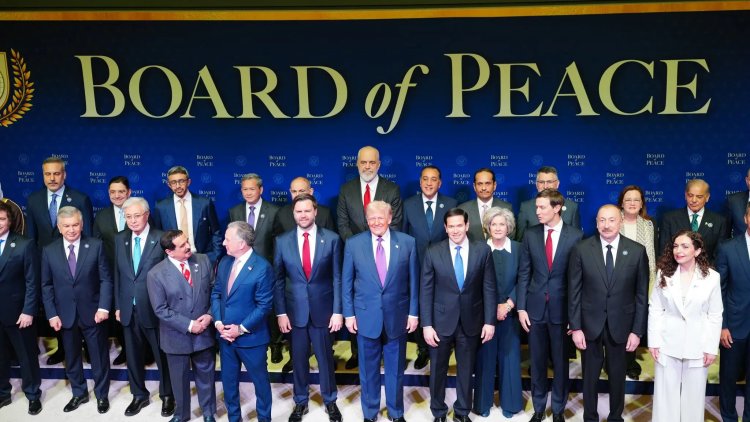 Barış Kurulu'nun ilk toplantısı: Trump altın tokmak kullandı; İran'ı tehdit etti