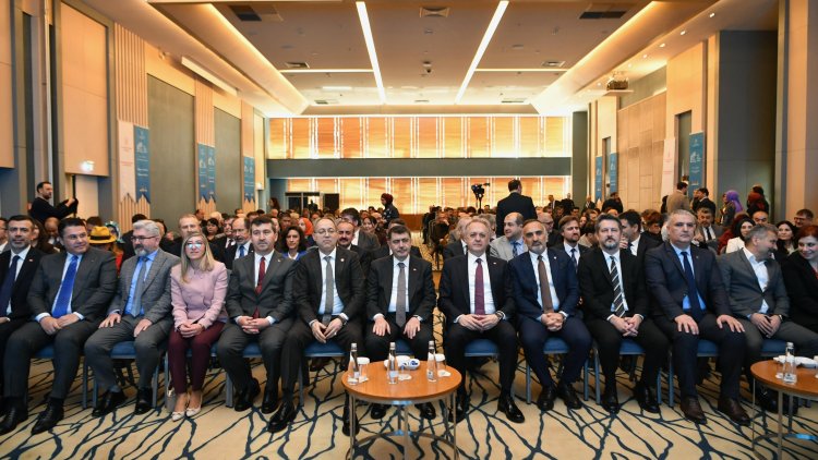 Kültür Dairesi'nin de katıldığı Türk Dünyası Yayıncılık Kongresi Ankara'da başladı