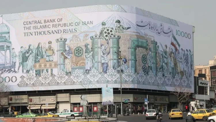 İran’da rejimi ayakta tutan yandaşlık ve çıkar sistemi nasıl işliyor?