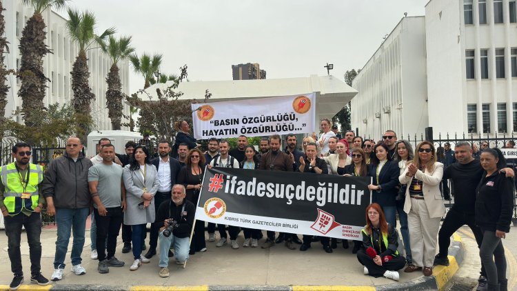 Başbakanlık önünde eylem: ‘Ortaya çıkarılan yolsuzlukların haber yapılması engellenmek isteniyor’