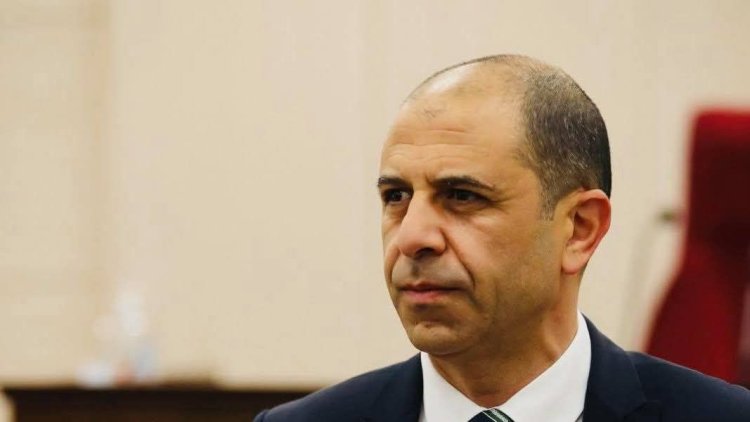 Özersay: 'Ekonomik seferberlik ilan etmeliyiz'