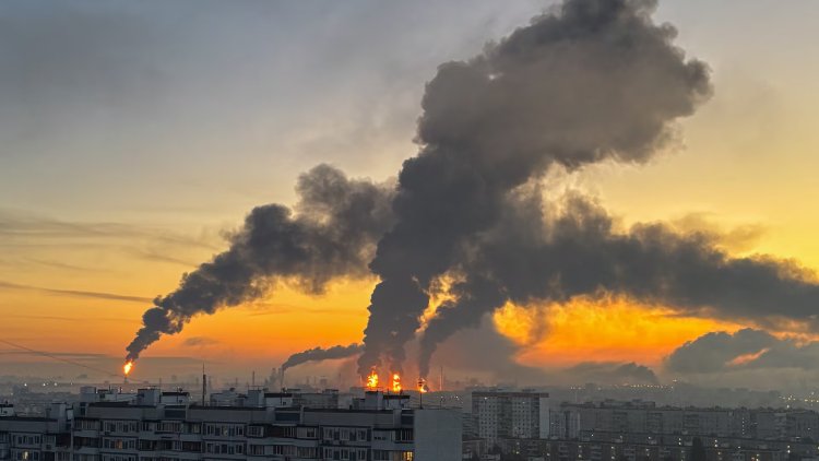 Ukrayna’dan Moskova’ya büyük saldırı: Ölü ve yaralılar var, petrol rafinerisi vuruldu