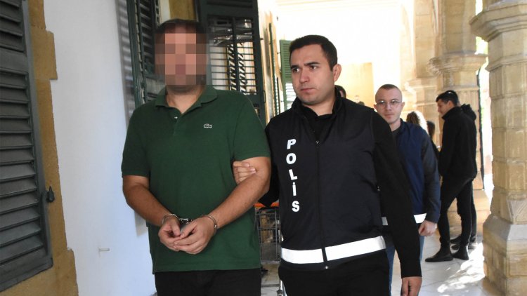 Ödeme belgelerini sahteleyerek 99 milyon TL çalmakla suçlanan müdür cezaevine gönderildi