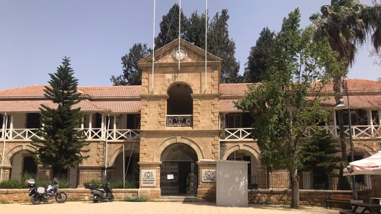 UBP Kadın Kolları eski Başkanı Fatma Ünal'a sahte diploma suçlarından 5 yıl hapis