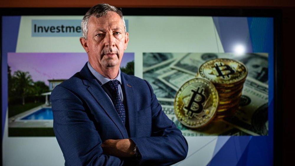 https://mikro-makro.net/suc-ceteleri-para-aklamak-icin-bazi-bankacilarla-calisiyor
