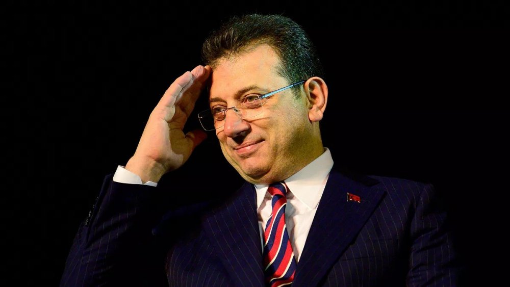 https://mikro-makro.net/sozcu-gazetesi-ekrem-imamoglunun-ve-basin-danismaninin-gozaltina-alindigini-bildirdi
