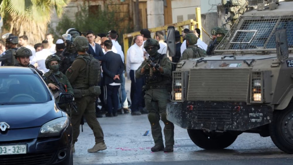 https://mikro-makro.net/bati-seriada-israilli-asirilikcilarla-israil-askerleri-arasinda-catisma-cikti