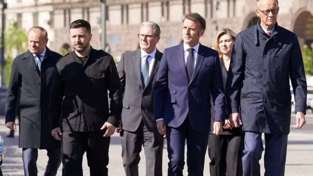 https://mikro-makro.net/avrupalilar-trump-putin-gorusmesi-oncesinde-zorlasinir-degisikligine-karsi-cikti