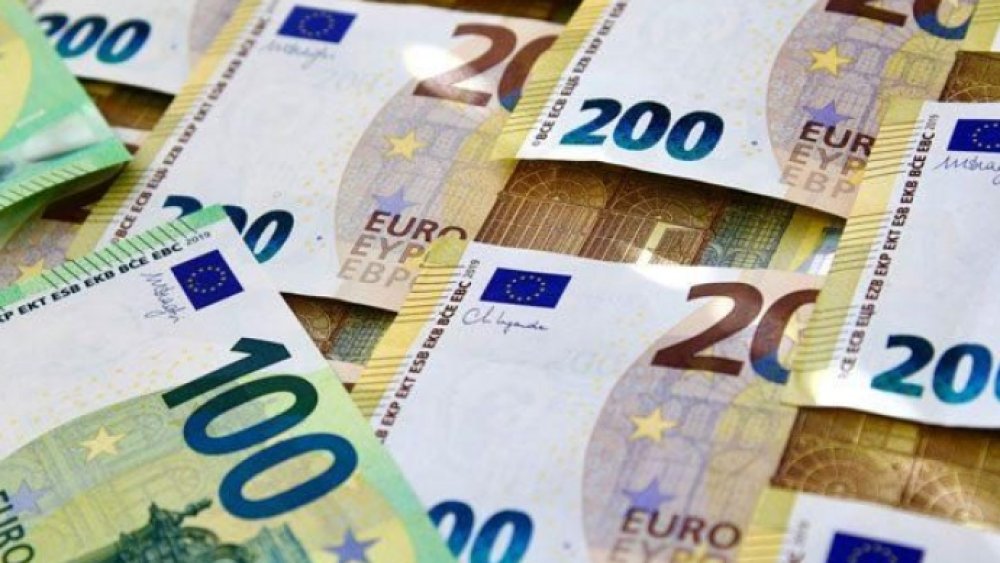 https://mikro-makro.net/yunanistanda-ust-duzeykamu-gorevlileri-dahil-online-bahis-uzerinden-kara-para-sorusturmasi