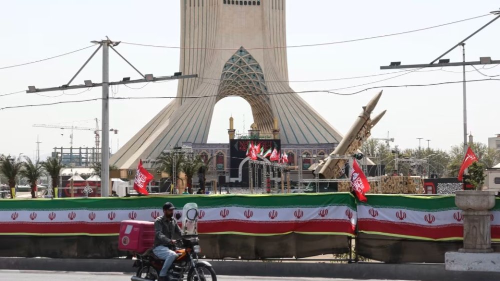 https://mikro-makro.net/abd-ve-suudi-arabistan-vurdu-iran-urdundeki-abd-hedeflerini-hedef-aldi