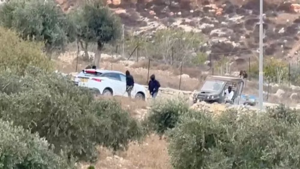 https://mikro-makro.net/bati-seriada-maskeli-israilli-yerlesimciler-avrupali-diplomatlara-saldirdi