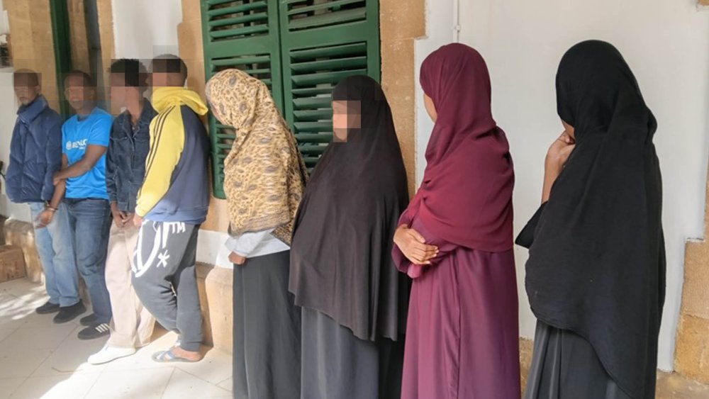 https://mikro-makro.net/alaykoyde-guney-kibrisa-yasa-disi-gecis-girisimi-8-somali-vatandasi-tutuklandi