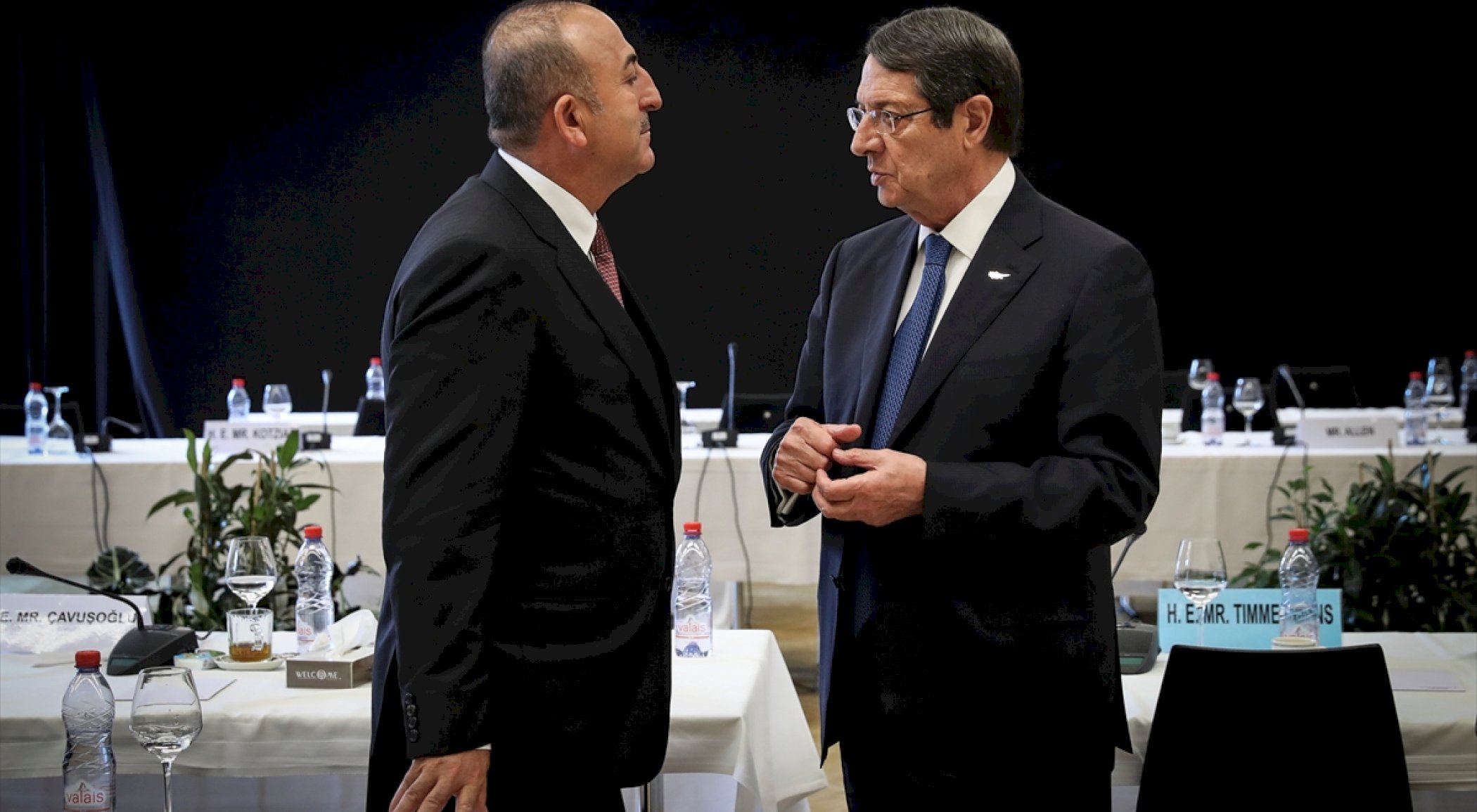 https://mikro-makro.net/iki-devletli-cozumun-en-buyuk-mimari-nikos-anastasiadis