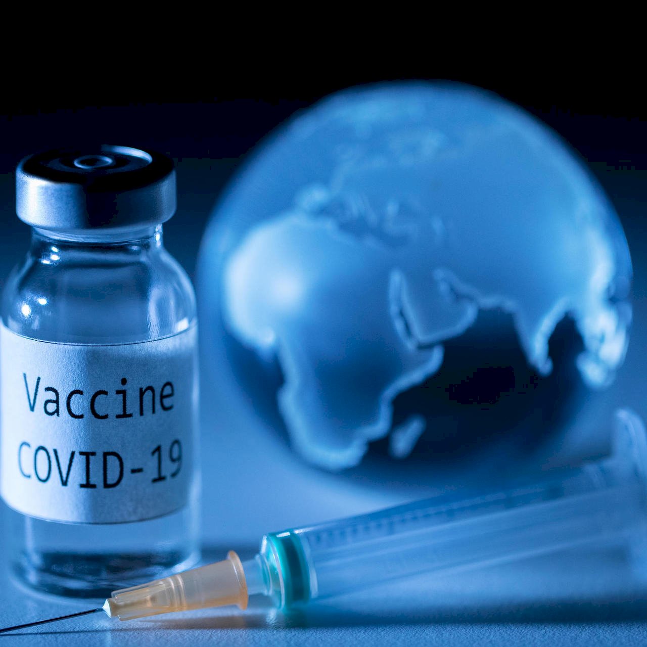 AB Aralık ayının ikinci yarısında aşıları onaylayacak, aşılar Kıbrıs’a da gelecek