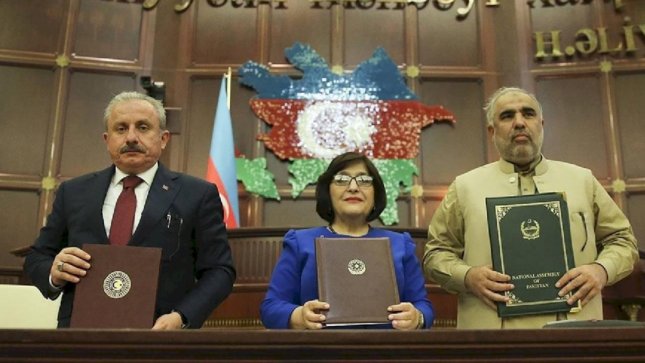 ‘Türkiye ve Azerbaycan ortak bir Türk ordusu kurulması için müzakere ediyor’ haberine düzeltme