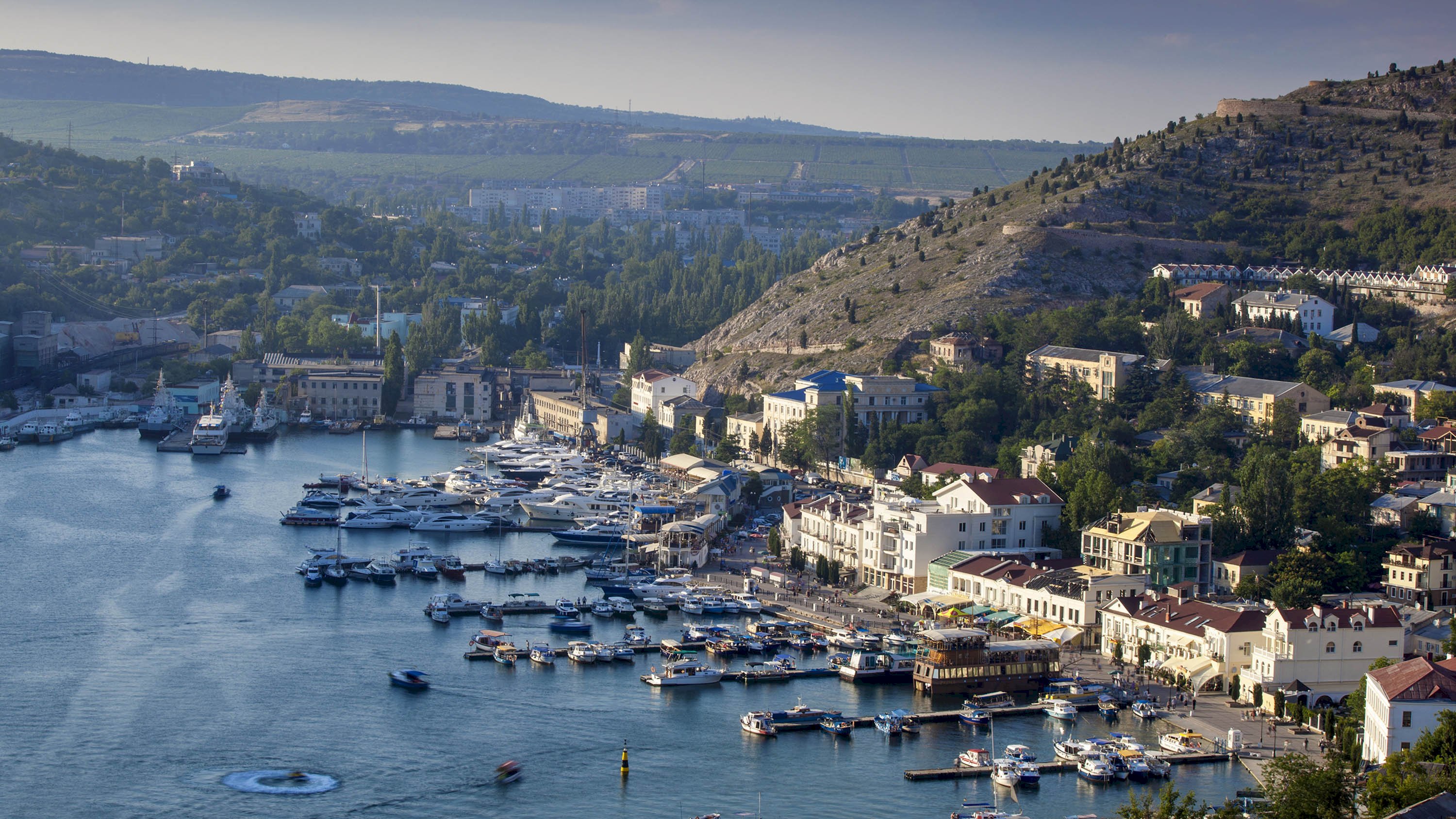 Rus basınında, ‘Rusya KKTC’yi tanısın Türkiye de Kırım’ı önerisine ağır eleştiriler yapılıyor