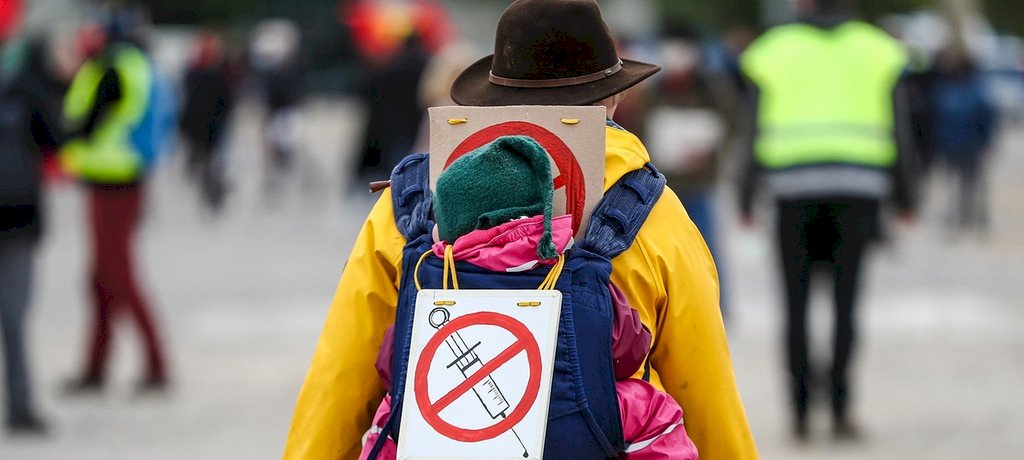 Almanya: Aşı olmayana Covid tazminatları ödenmeyecek