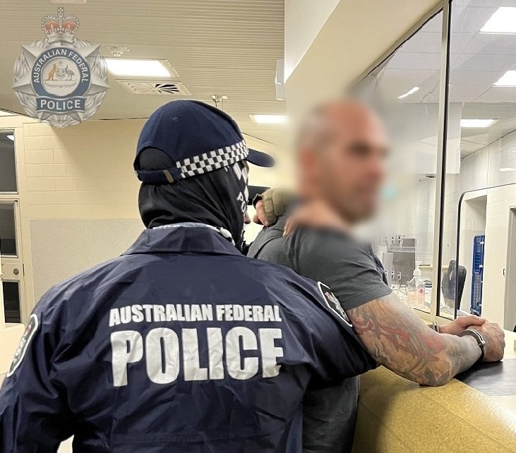 Kokain kaçakçılığından aranan Mark Buddle Avustralya’ya iade edildi