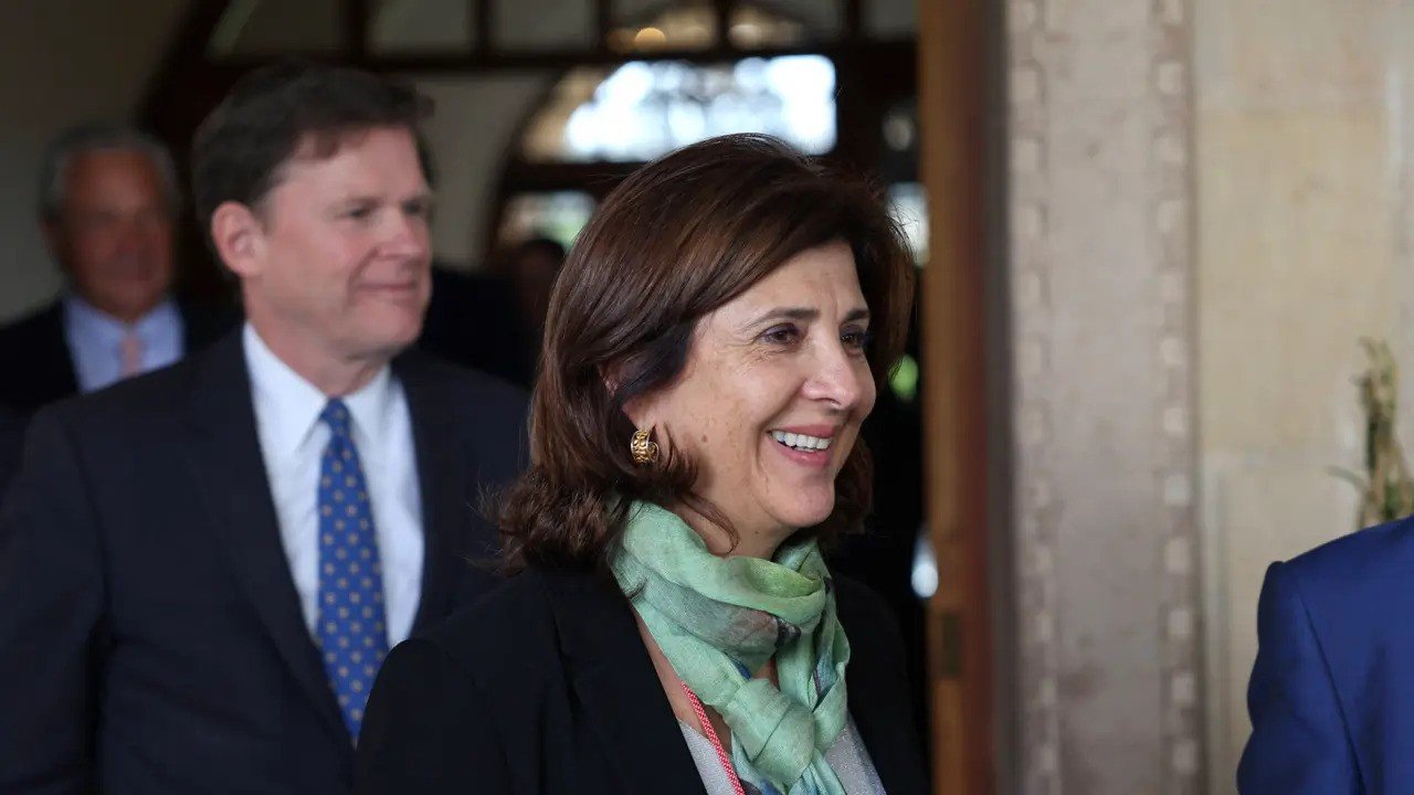 BMGS'nin Kişisel Temsilcisi Holguín, halkı ve sivil toplumu da dinleyecek