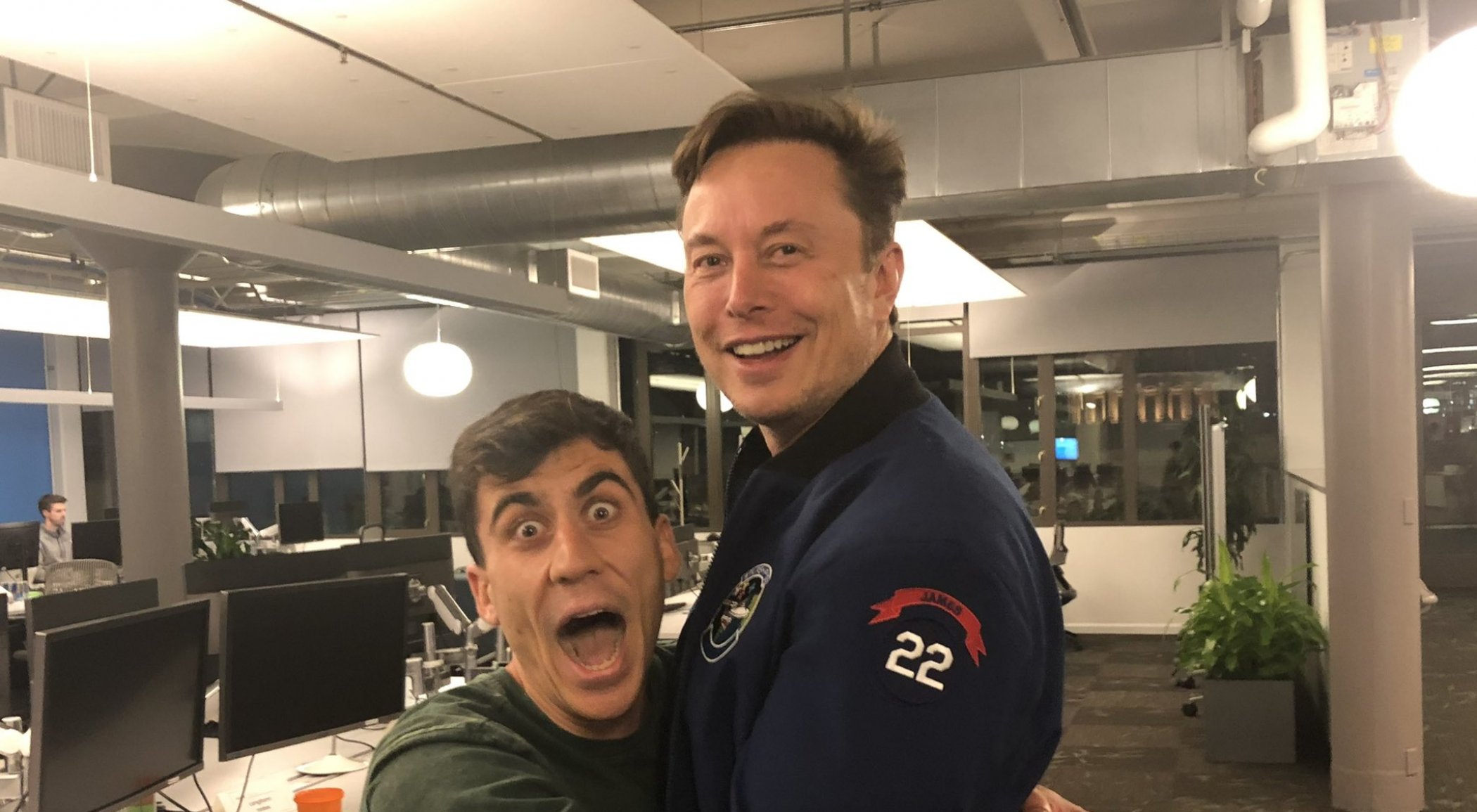 AP Kıbrıs seçimlerinde YouTuber Fidias sürprizi