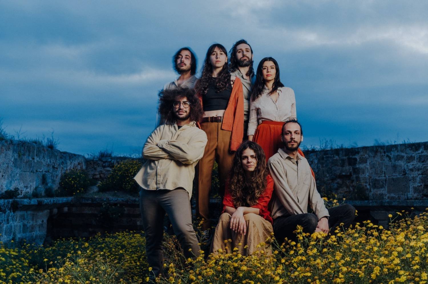 İki toplumlu Island Seeds müzik grubu, tango ve koro uluslararası basında