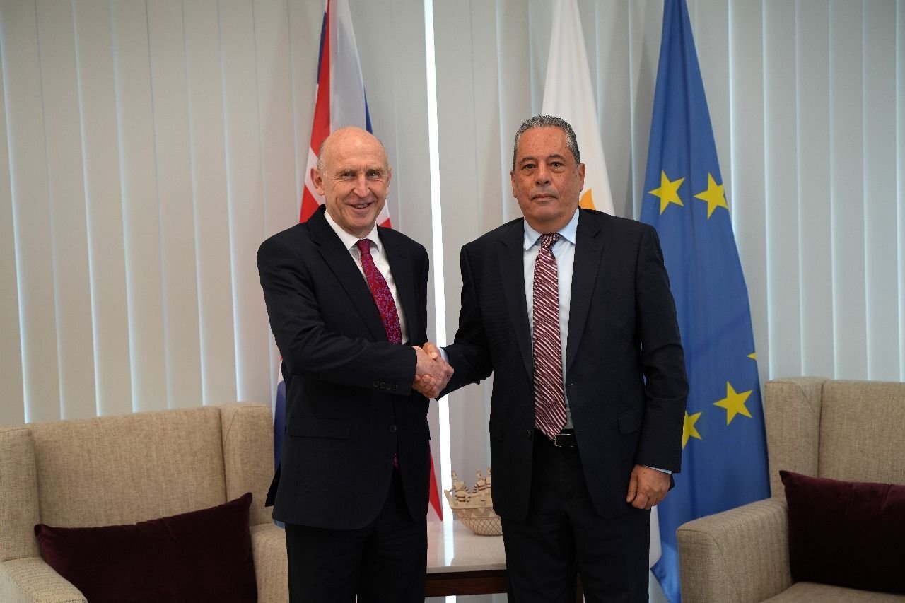 İngiltere ve güney Kıbrıs ikili savunma anlaşması için kasımda görüşmelerde bulunacak