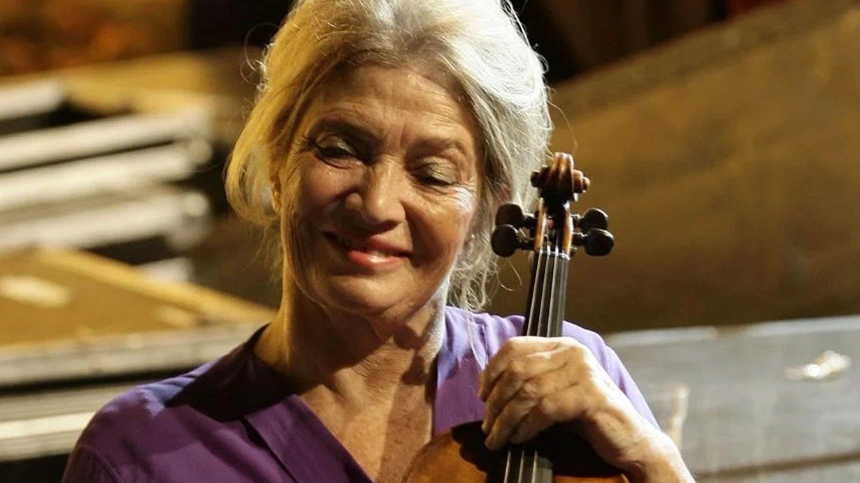 Dünyaca ünlü keman sanatçısı Ayla Erduran hayatını kaybetti