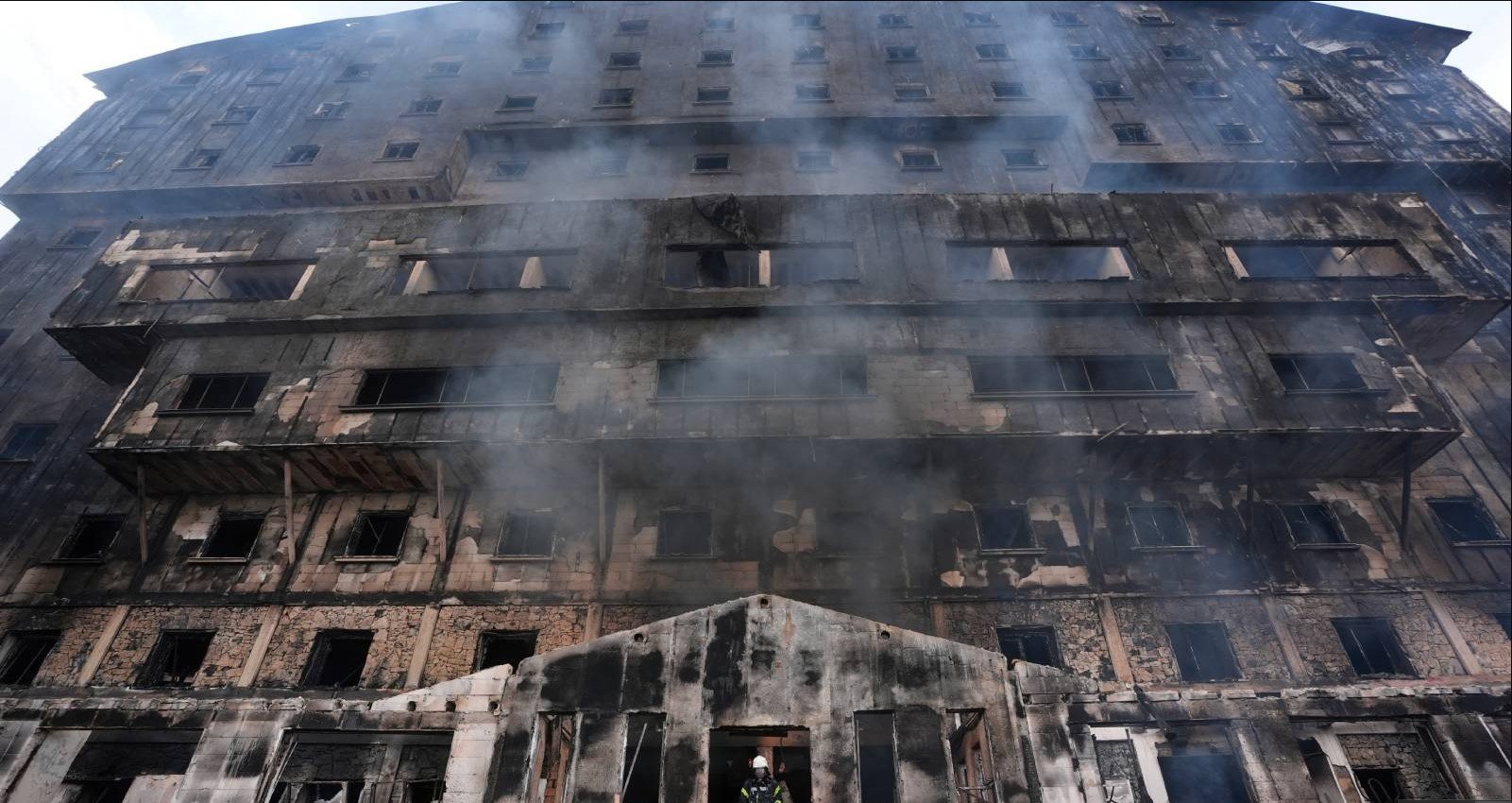 Bolu Grand Kartal Otel yangını birçok aileyi hayattan koparttı
