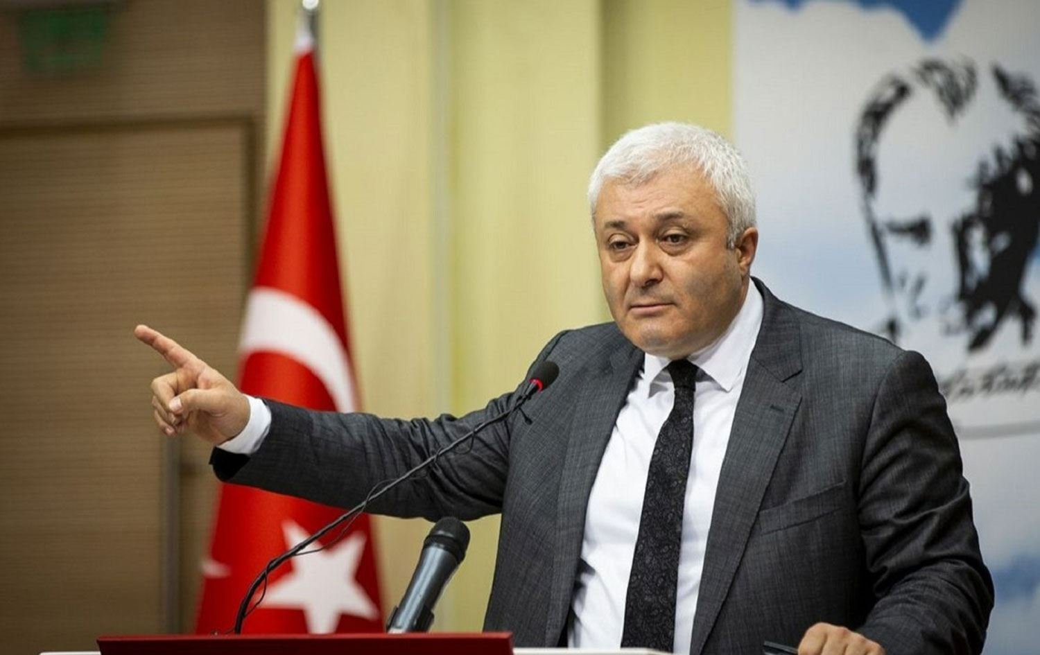 Türkiye: CHP İzmir Milletvekili Tuncay Özkan hakkında soruşturma başlatıldı