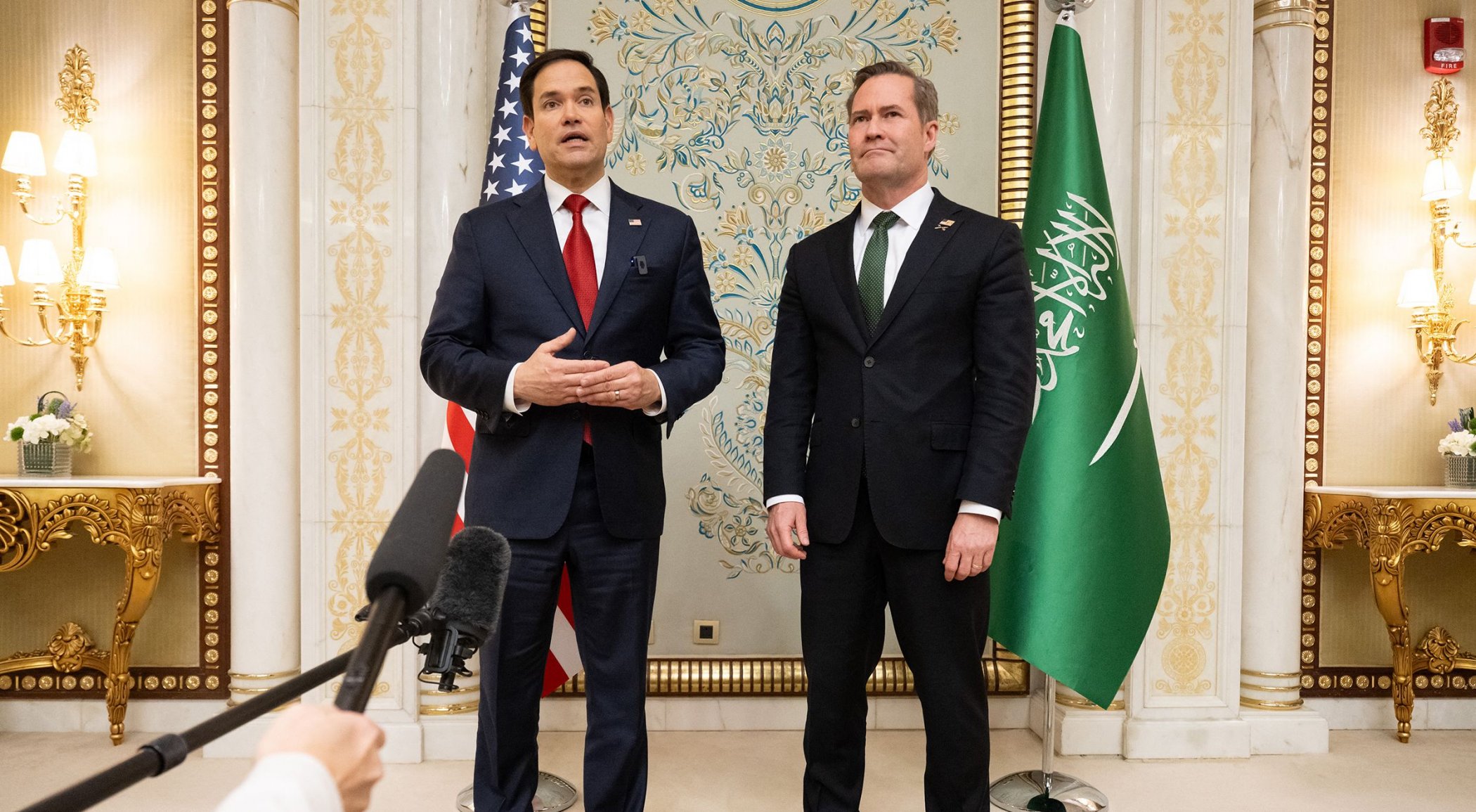 Ukrayna, ABD'nin 30 günlük ateşkes teklifini kabul etti; top artık Ruslarda