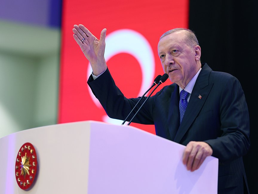 Türkiye Cumhurbaşkanı Erdoğan: ‘Kıbrıs Türkünün düşmanlarına gönüllü aparatlık yapanlar kaybedecek’