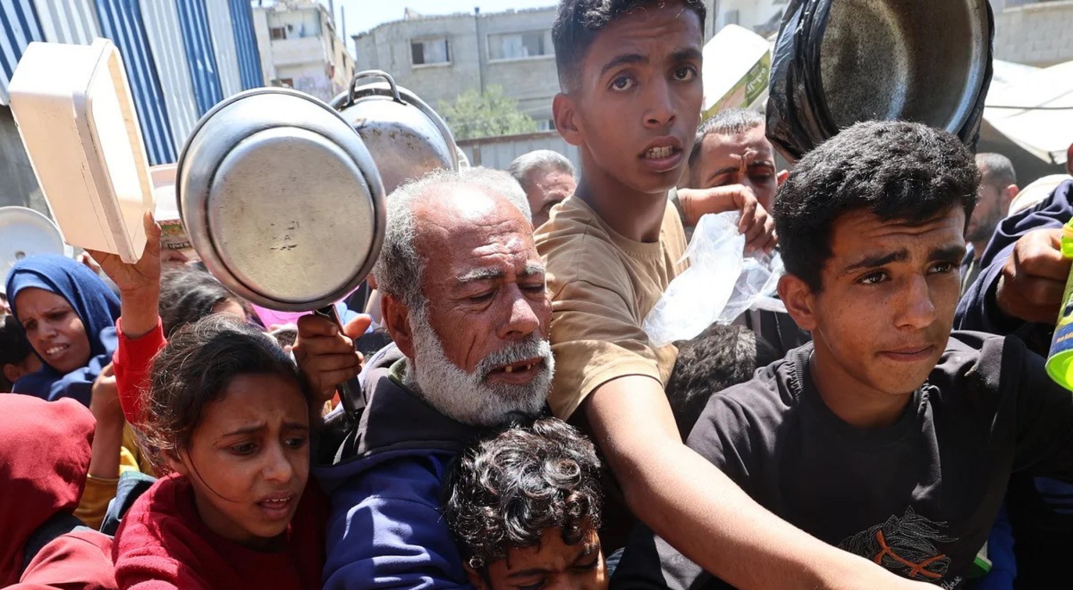 İsrail Gazze Şeridi’nin işgali için yeni bir kara harekâtını onayladı
