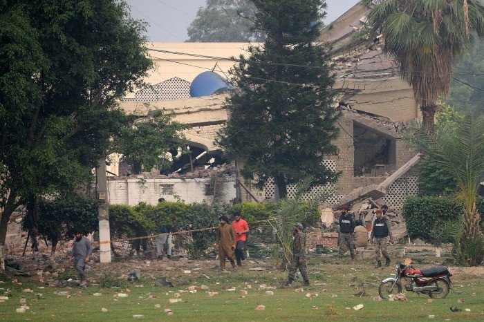 Hindistan Pakistan’a askeri saldırı düzenledi