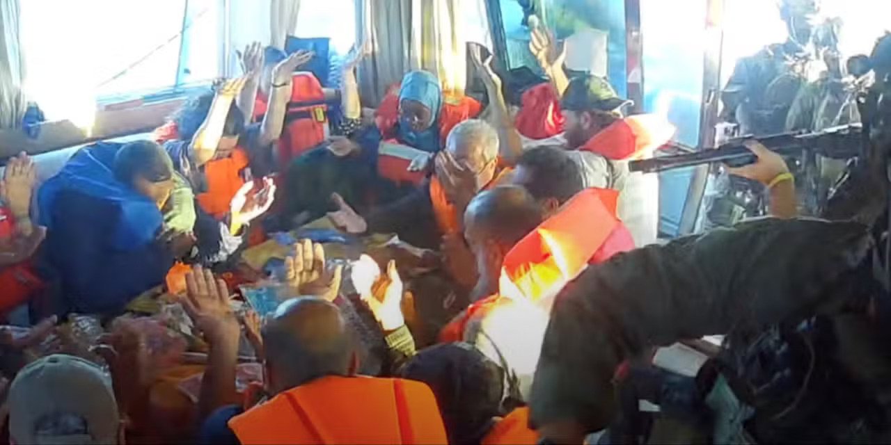 Küresel Sumud Filosu teknelerinde gözaltılara rağmen 30 tekne yoluna devam ediyor