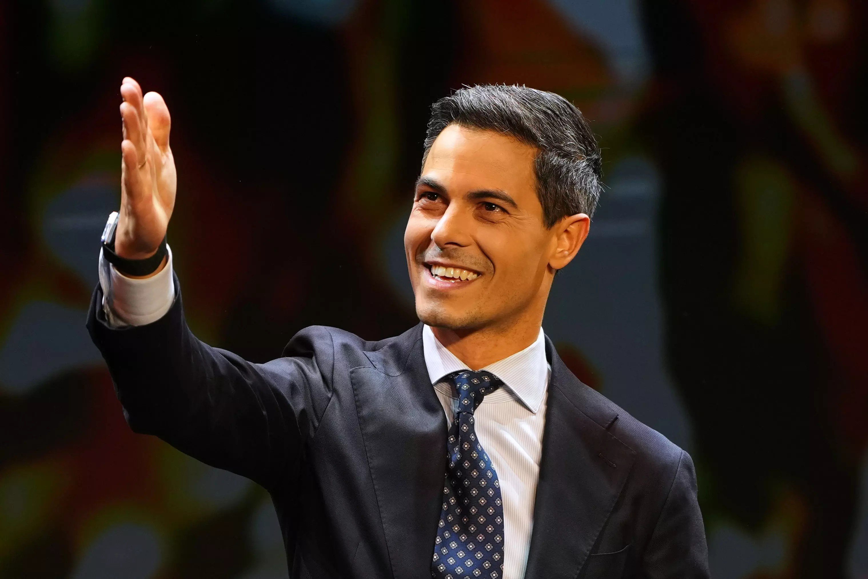 Hollanda parlamento seçimleri: Aşırı sağ karşısında merkez soldaki aday dengeyi sağladı