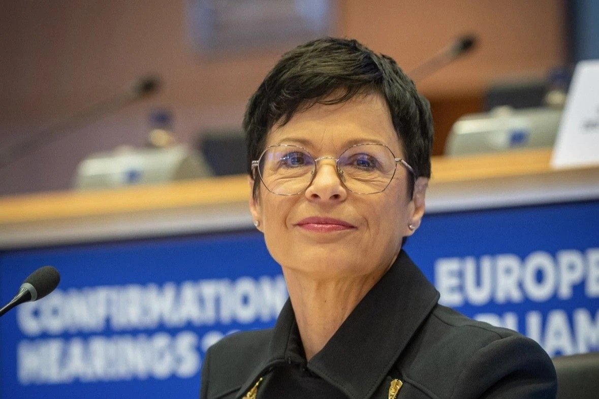 Yeni AB üyeleri otokrasiye karşı 'denetim' altında kalacak