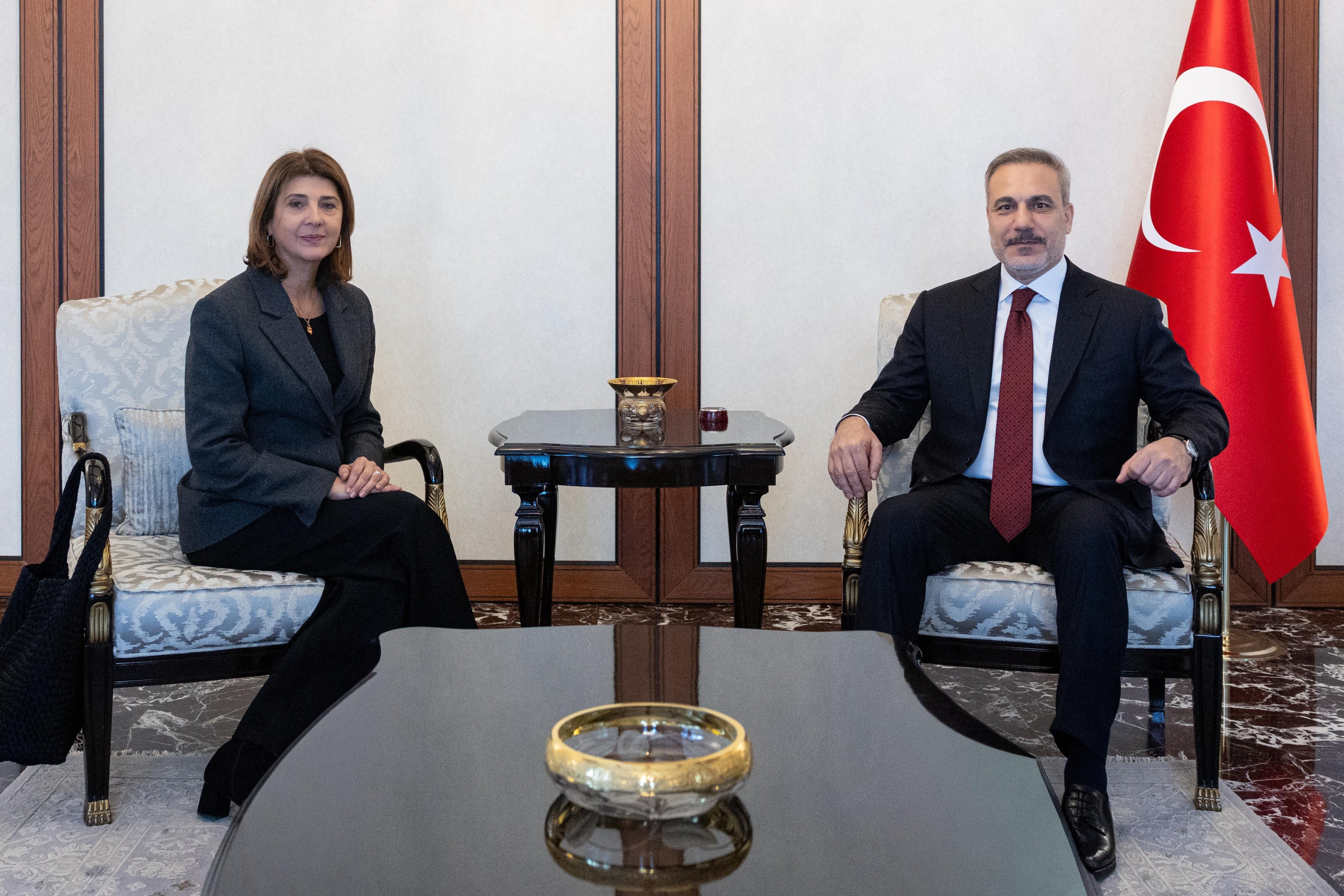 T.C. Dışişleri Bakanı Fidan, BMGS'nin Kıbrıs Şahsi Temsilcisi Cuellar ile bir araya geldi