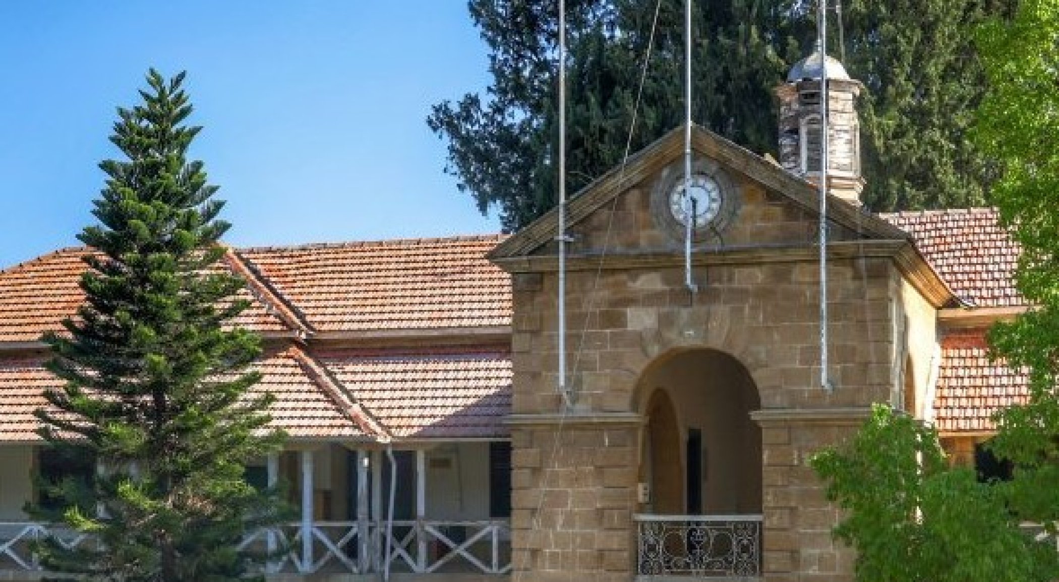 Yenicami Muhtarı S.Ö ile iki kişi mahkemeye çıkarıldı... Tutuksuz yargılanacaklar