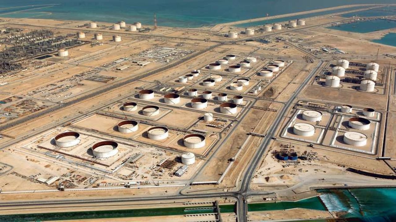 ‘Önemli hasar var’: İran, Katar'ın doğal gaz sahası Ras Laffan'a saldırdı 