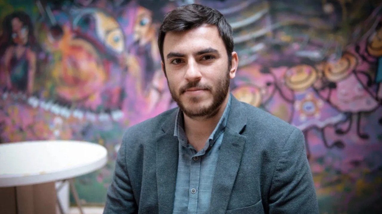 Türkiye: Gazeteci İsmail Arı tutuklandı