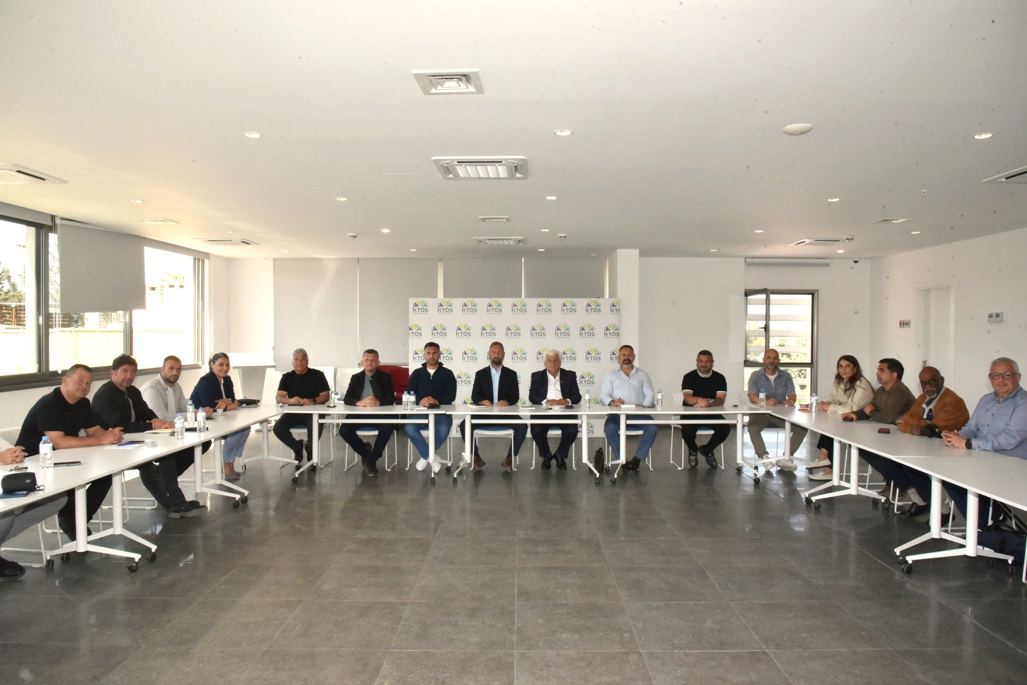 Sendikalar, çarşamba günü Başbakanlık önünde olacak