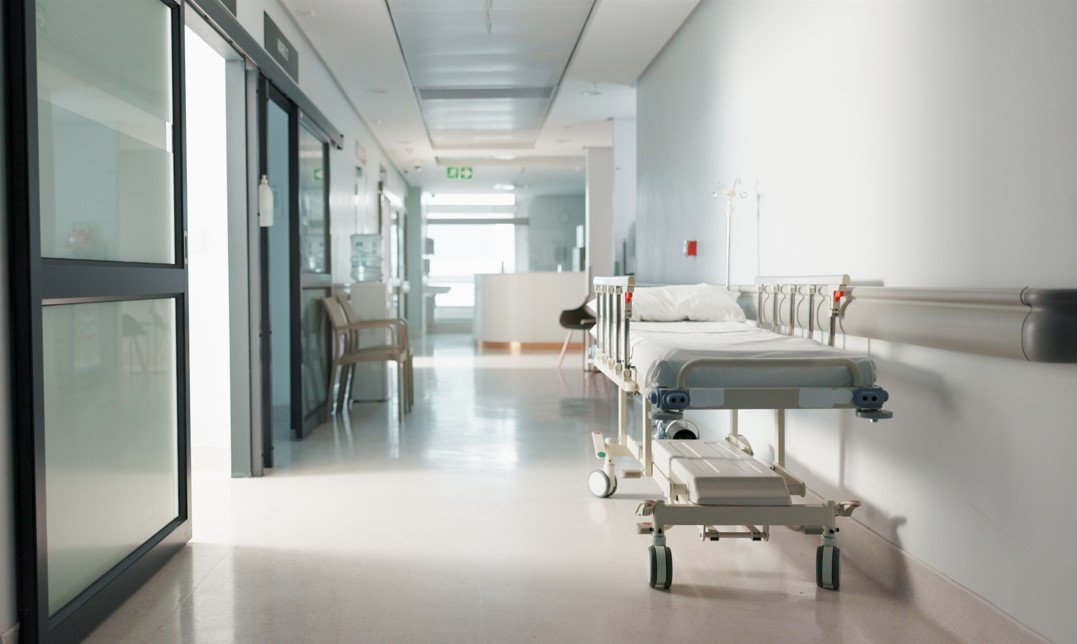 Trafik kazasında yaralanan 18 yaşındaki Mariam Yahounisse kurtarılamadı