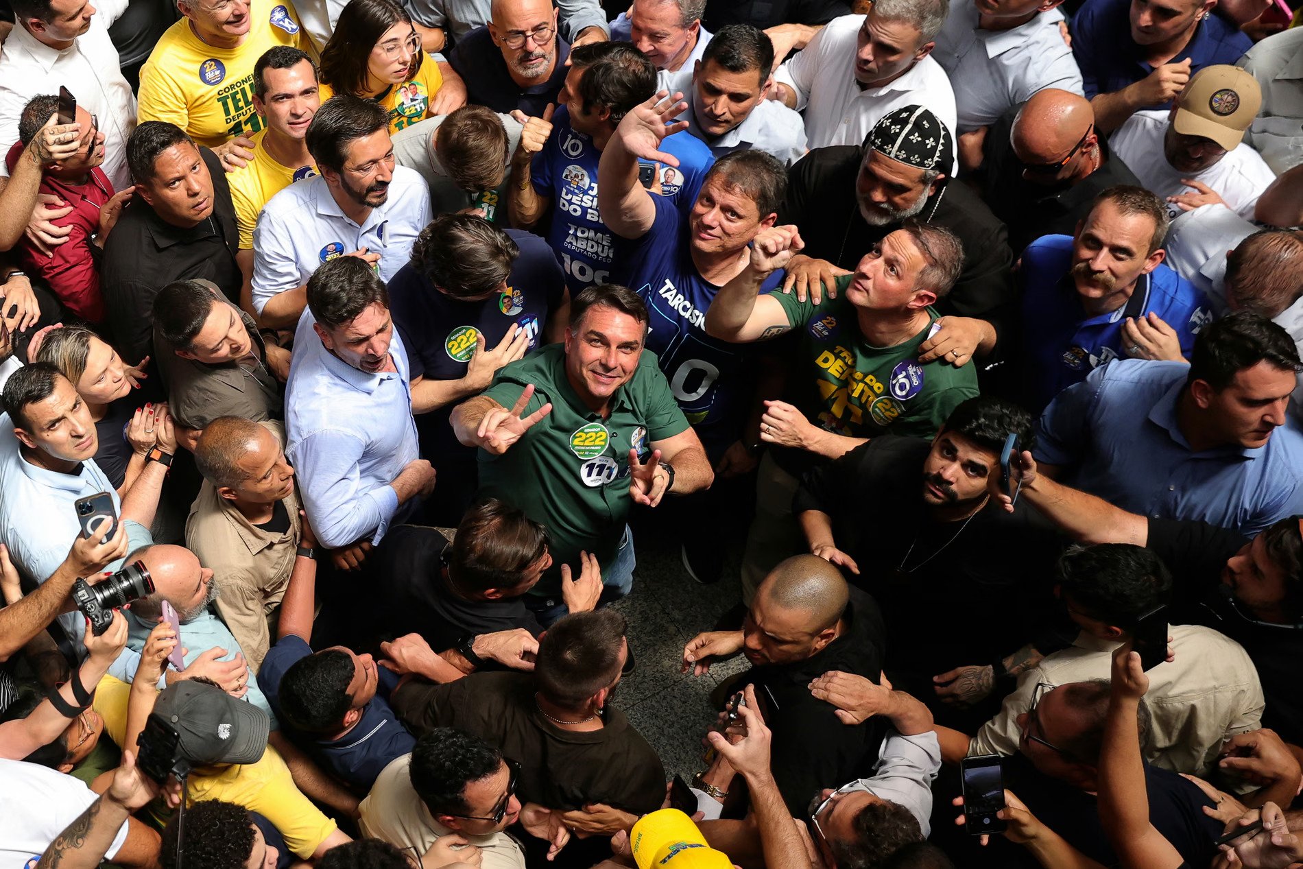 Brezilya’da Trump’a yakın sağ dalga: Flavio Bolsonaro Lula’yı geçti