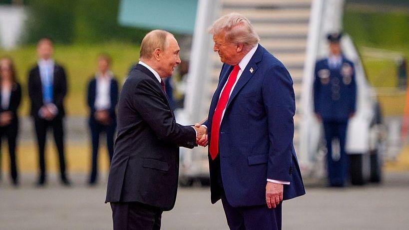 Trump, yüksek fiyatlara karşı Rusya’dan dizel ithal edeceğini açıkladı