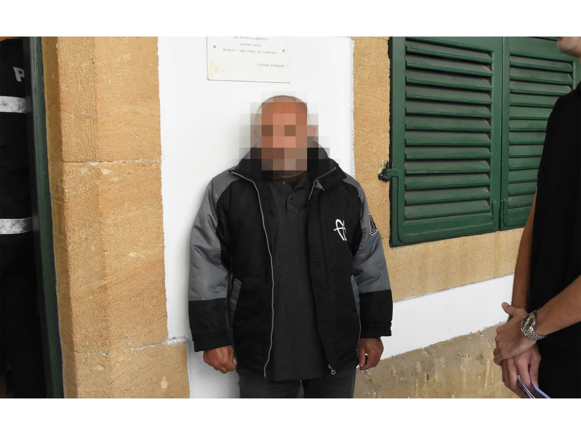 Lefkoşa'da 10 yaşındaki kız çocuğuna cinsel taciz suçlaması: Zanlıya psikiyatrik muayene kararı