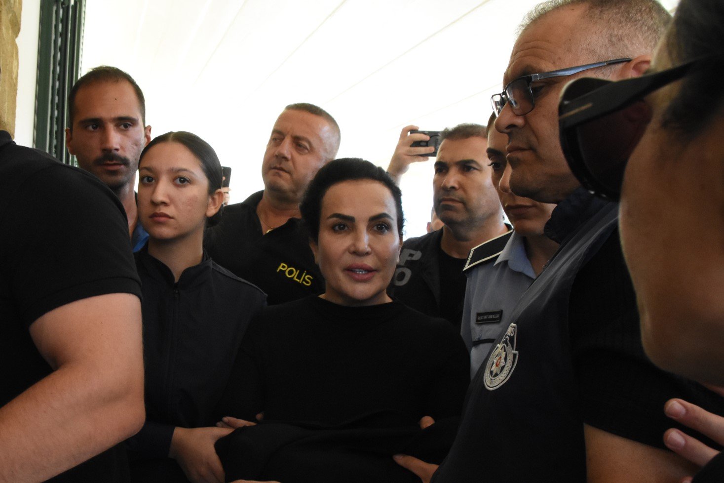Fatma Ünal'a 5 yıl hapis: Mahkeme Başkanı Cemaller, "Ülkemiz derin yara almıştır" dedi