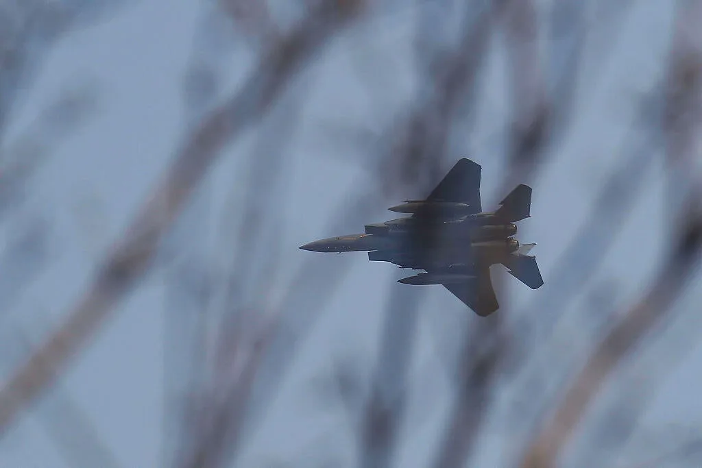 Donald Trump, İran'da düşürülen uçaktaki ikinci Amerikalı pilotun kurtarıldığını duyurdu