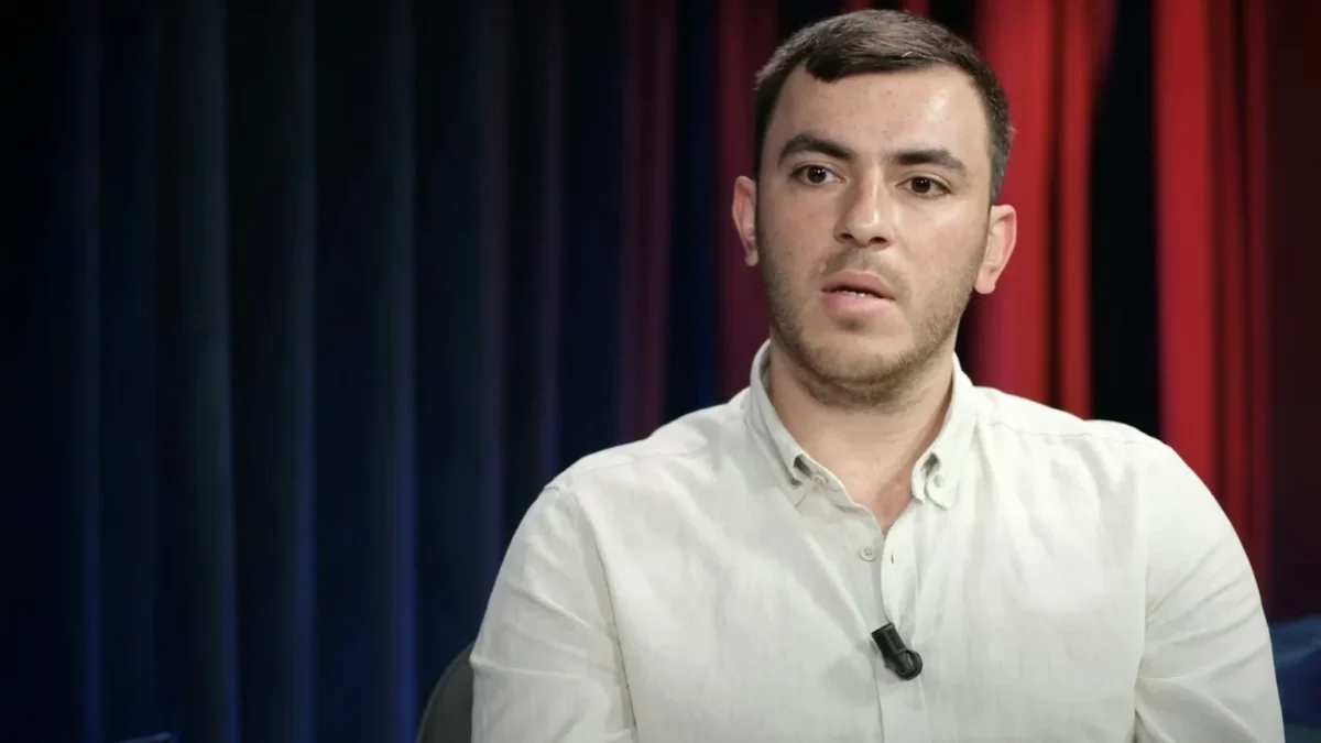 https://mikro-makro.net/turkiye-rtuk-eski-baskani-ebubekir-sahinin-sikayetiyle-gazeteci-ismail-ari-gozaltina-alindi